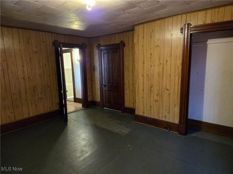 Tiny photo for 749 Greene Street, Marietta, OH 45750 (MLS # 5179875)