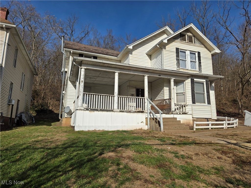 Photo of 749 Greene Street, Marietta, OH 45750 (MLS # 5179875)