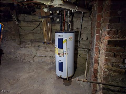 Tiny photo for 749 Greene Street, Marietta, OH 45750 (MLS # 5179875)