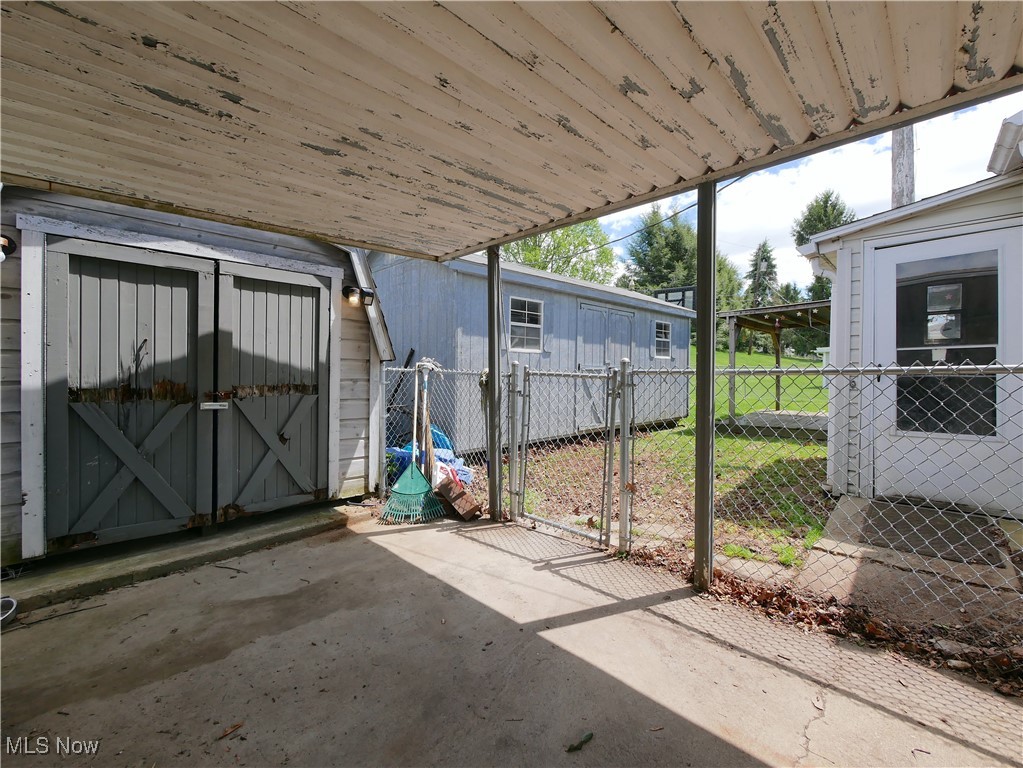 111 Pine Lane, Barnesville, Ohio image 35