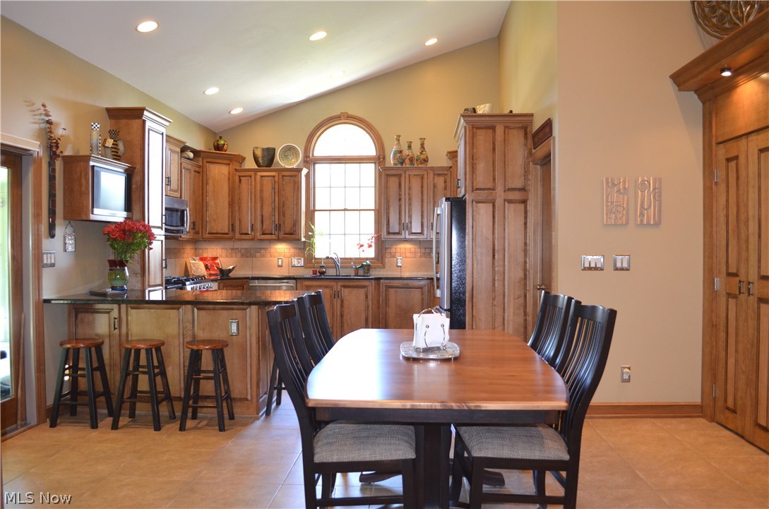 Ridge Wood Lakes - Residential