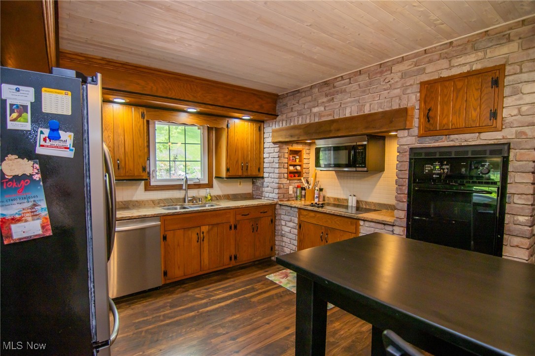 45 S Ridge Drive, Martins Ferry, Ohio image 9