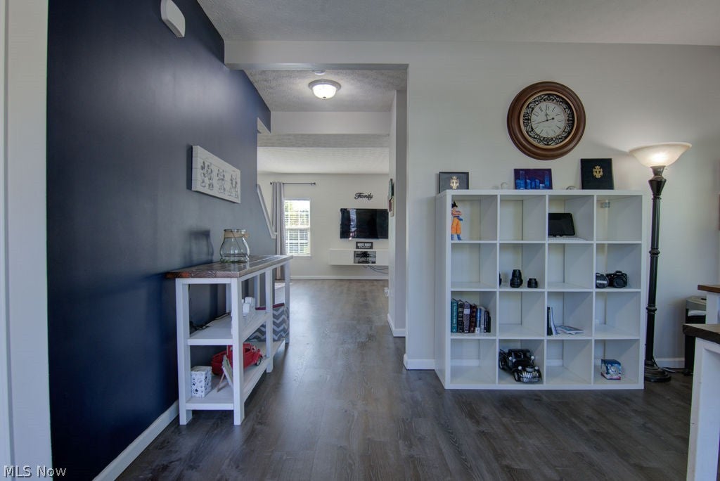 10399 Fox Hollow Circle