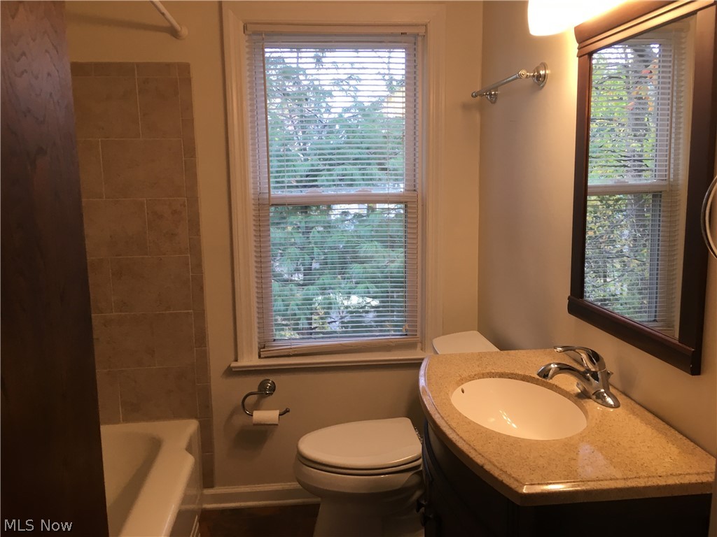 Duncan Heights - Residential Lease