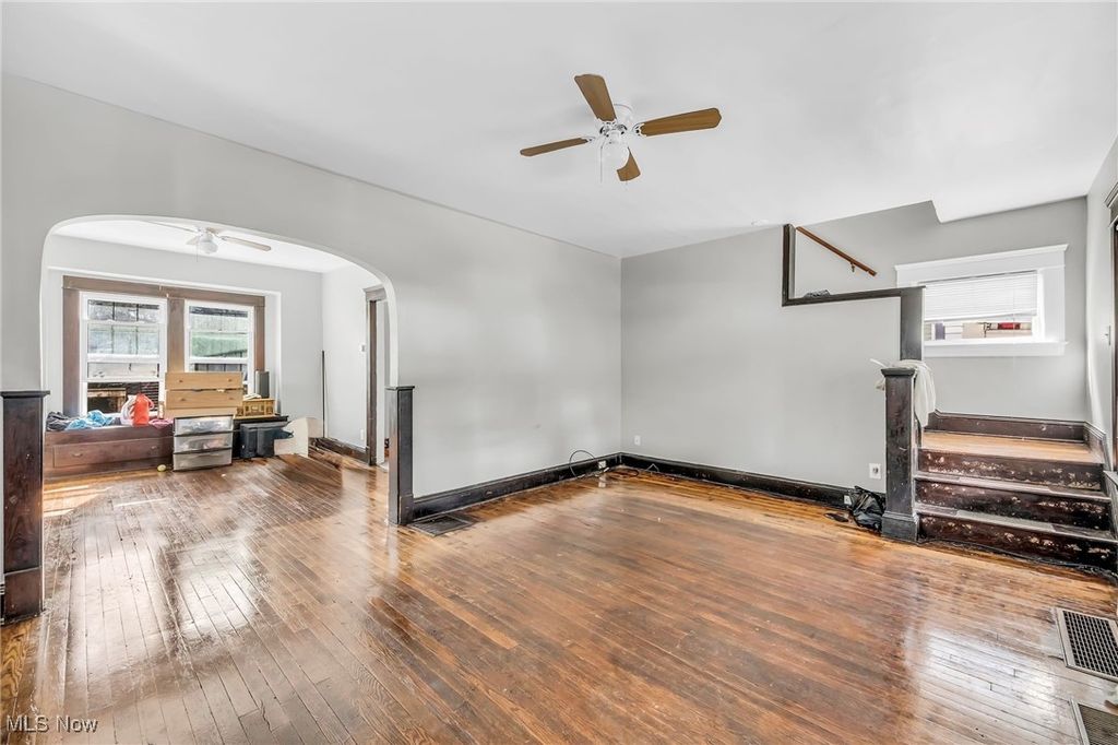 Photo of 3303 W 90th Street, Cleveland, OH 44102 (MLS # 5173629)