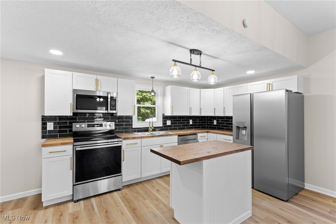 Hunts Add 03 - Residential