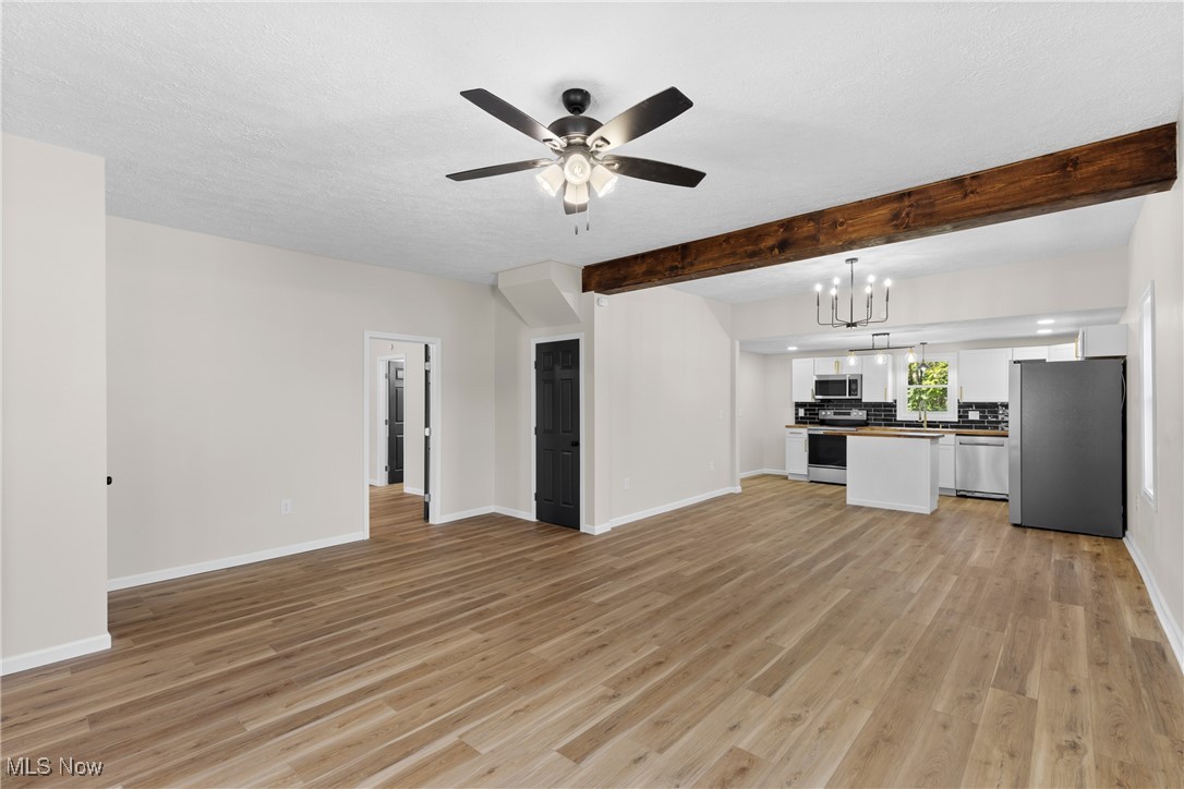 Hunts Add 03 - Residential