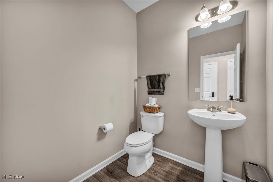 3644 Denton Drive, Avon, Ohio image 16