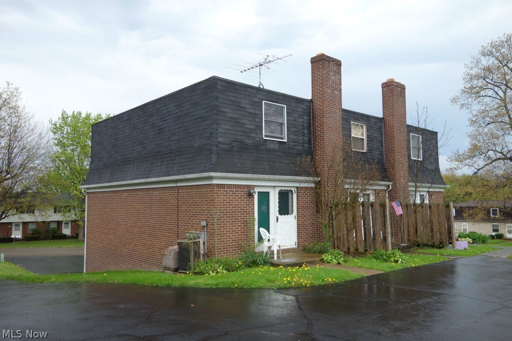 Clover Dale 04 - Residential Income