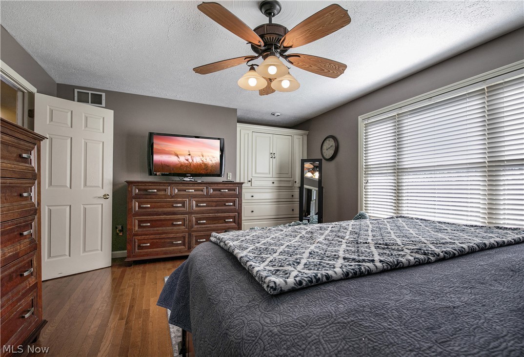 Crestview Manor 4th Add - Residential