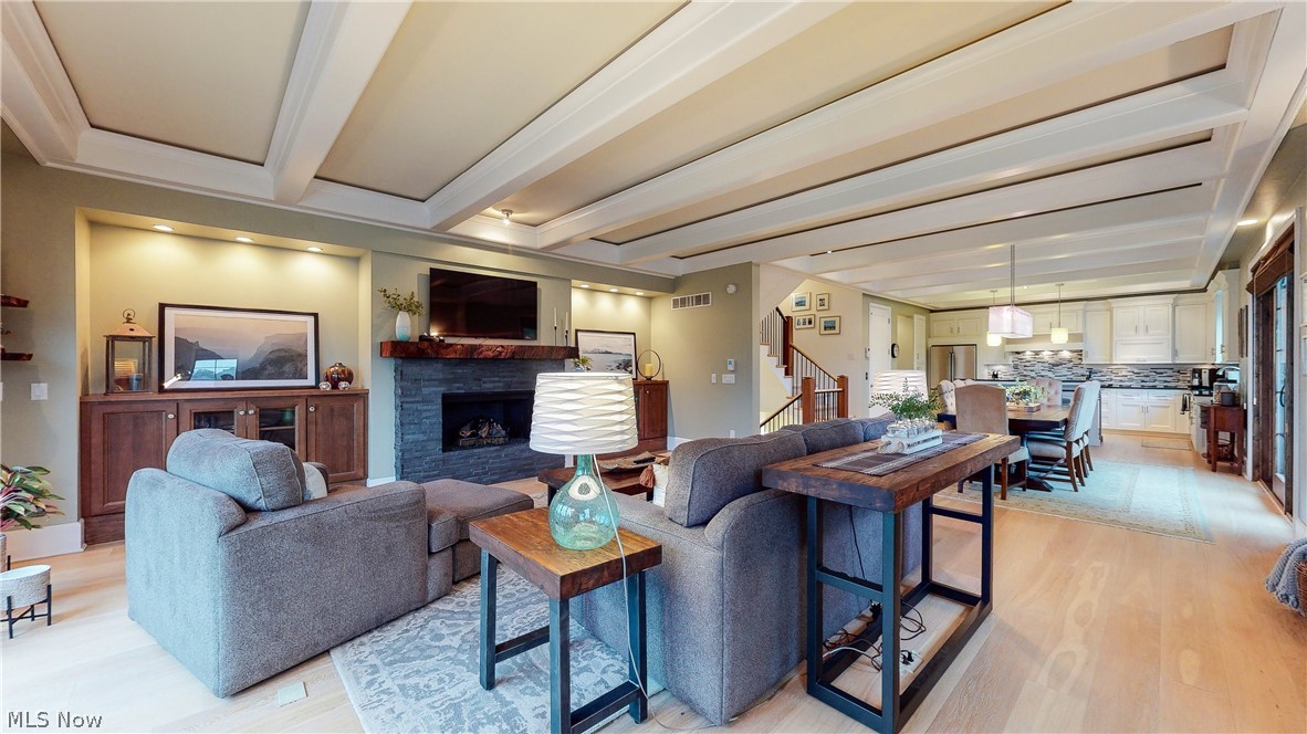 River Walk - Residential Lease