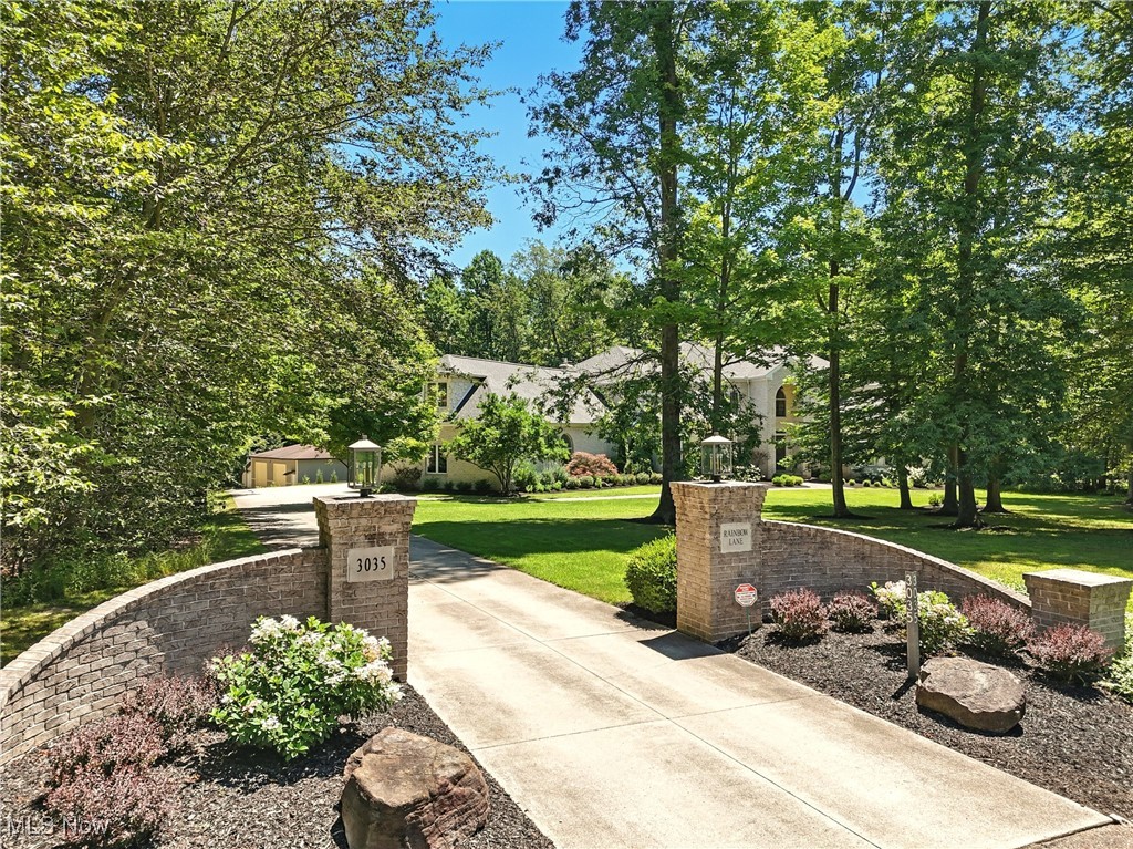 Richfield, Ohio 44286, United States, 5 Bedrooms Bedrooms, ,6 BathroomsBathrooms,Residential,Active,179506