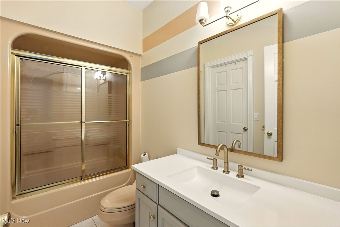 Richfield, Ohio 44286, United States, 5 Bedrooms Bedrooms, ,6 BathroomsBathrooms,Residential,Active,179506