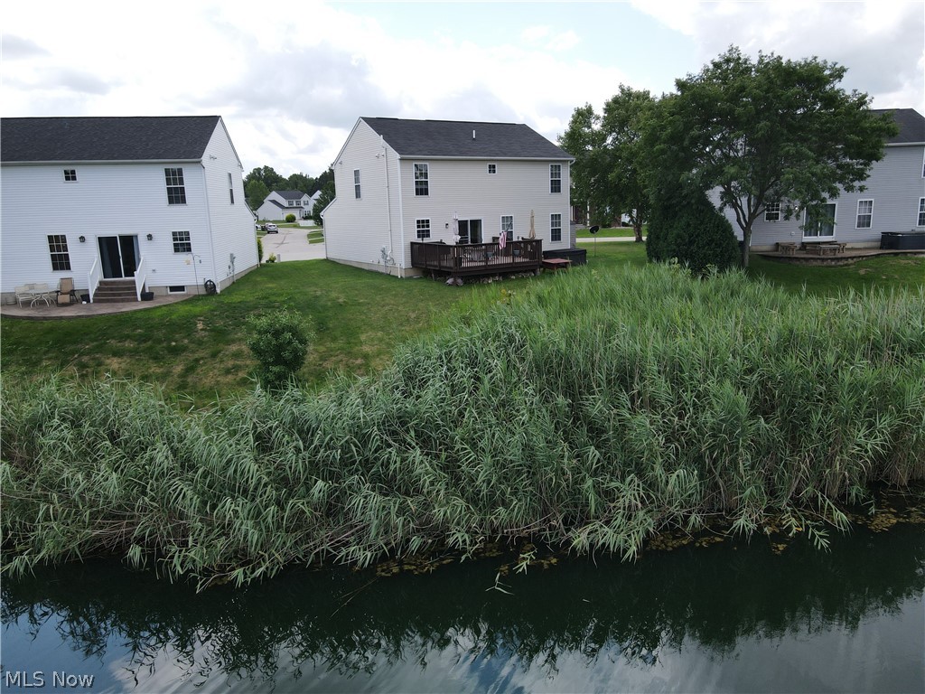 Overlook Condo/Pleasant Lakes - Residential