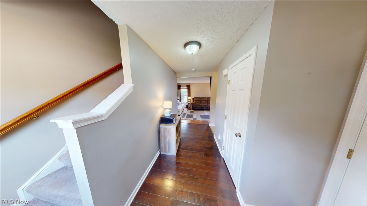 Overlook Condo/Pleasant Lakes - Residential