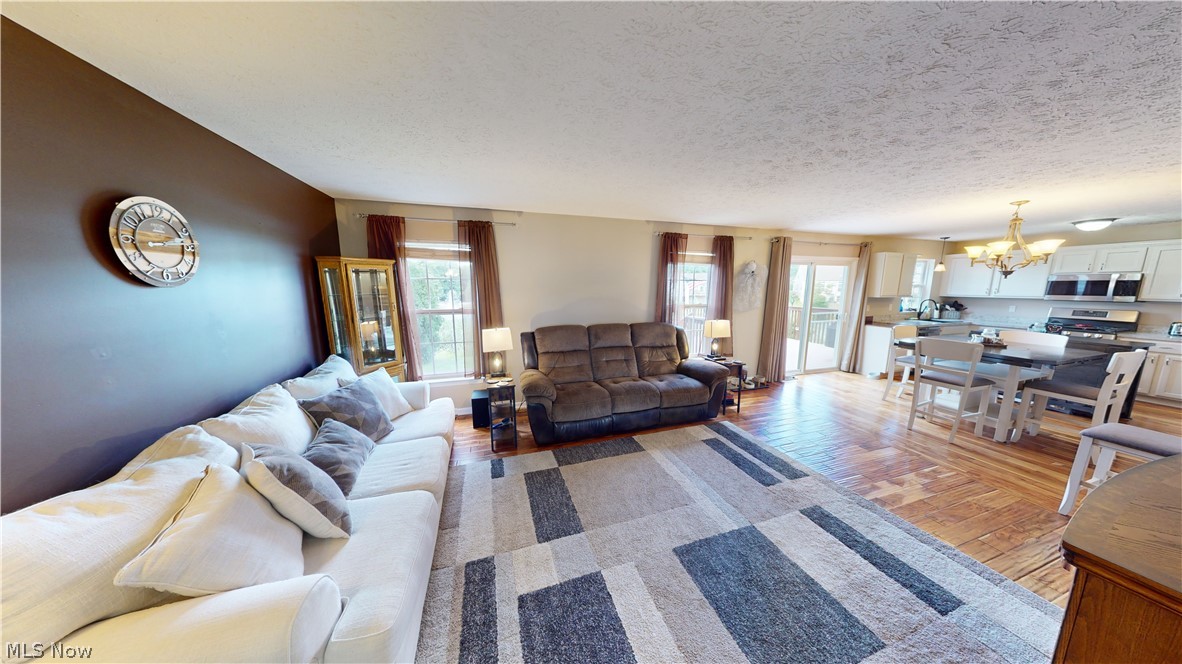Overlook Condo/Pleasant Lakes - Residential