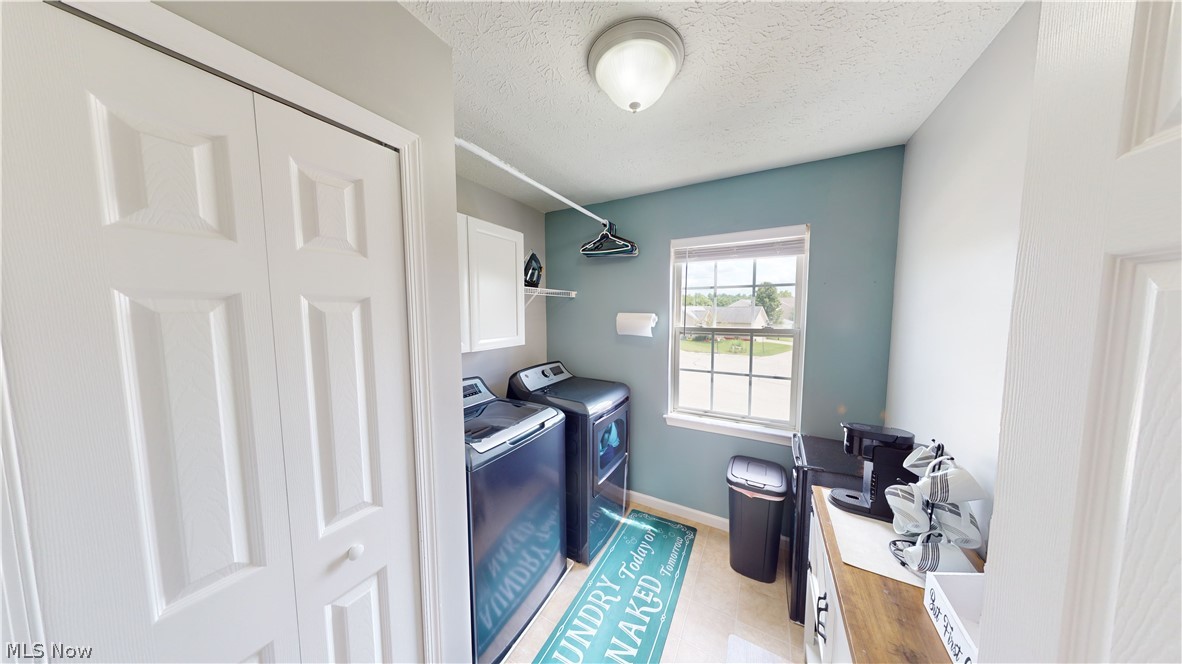 Overlook Condo/Pleasant Lakes - Residential