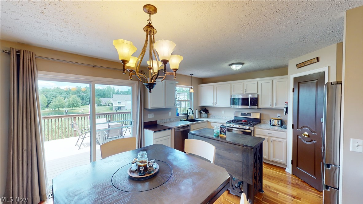 Overlook Condo/Pleasant Lakes - Residential