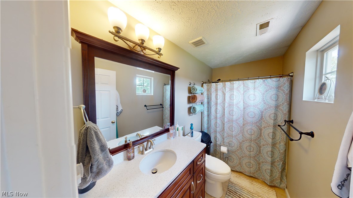 Overlook Condo/Pleasant Lakes - Residential