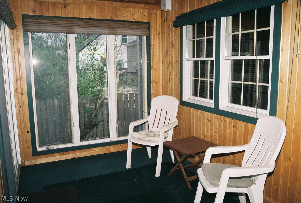 Metropolitan Beach 01 - Residential