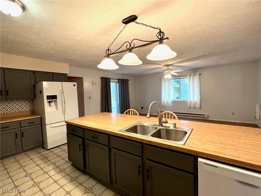 11570 Bass Lake Road, Chardon, Ohio image 10