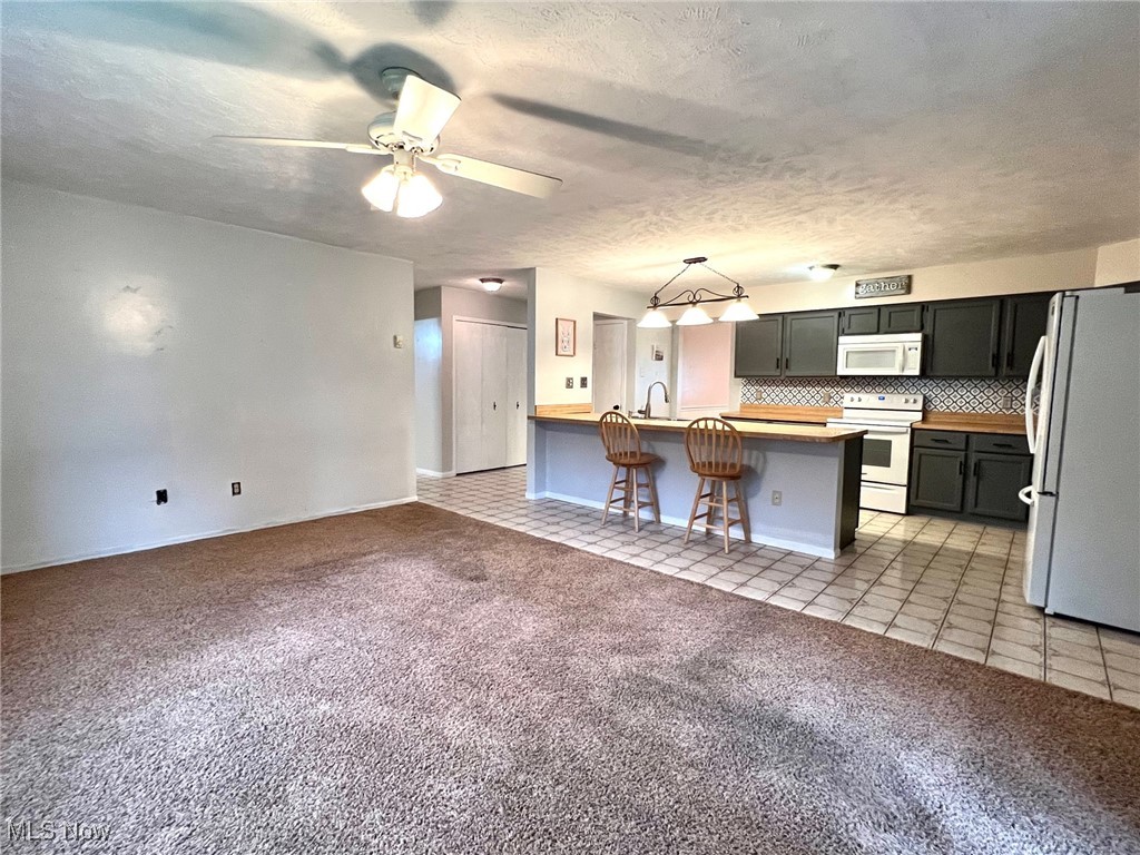 11570 Bass Lake Road, Chardon, Ohio image 13