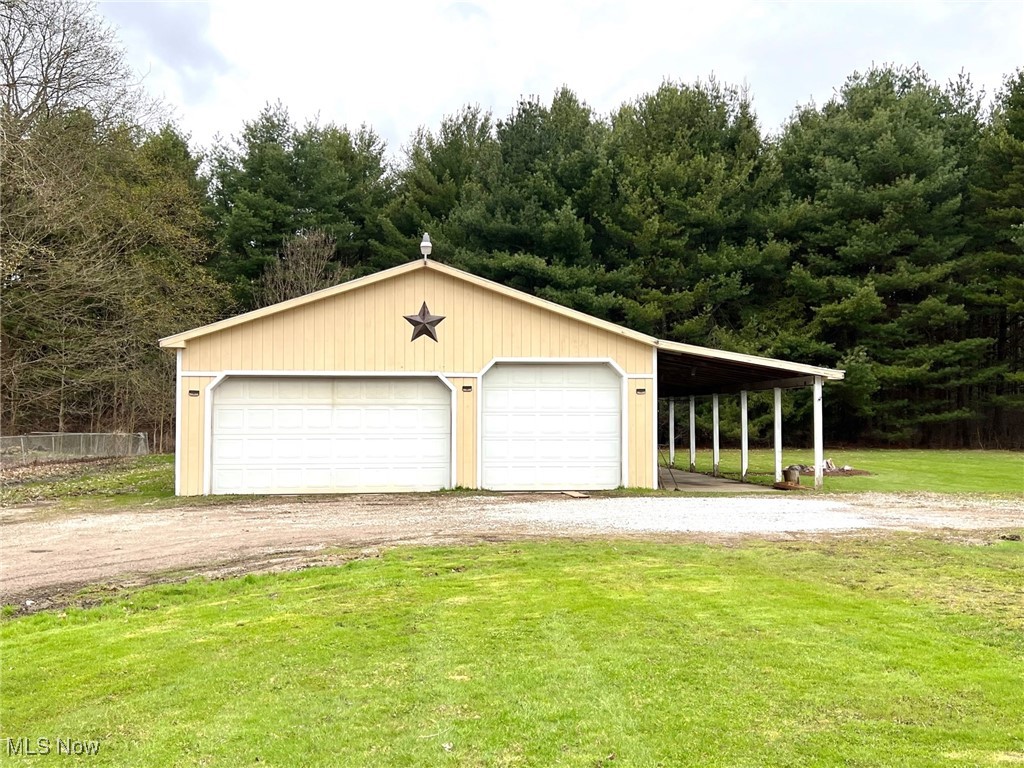 11570 Bass Lake Road, Chardon, Ohio image 32