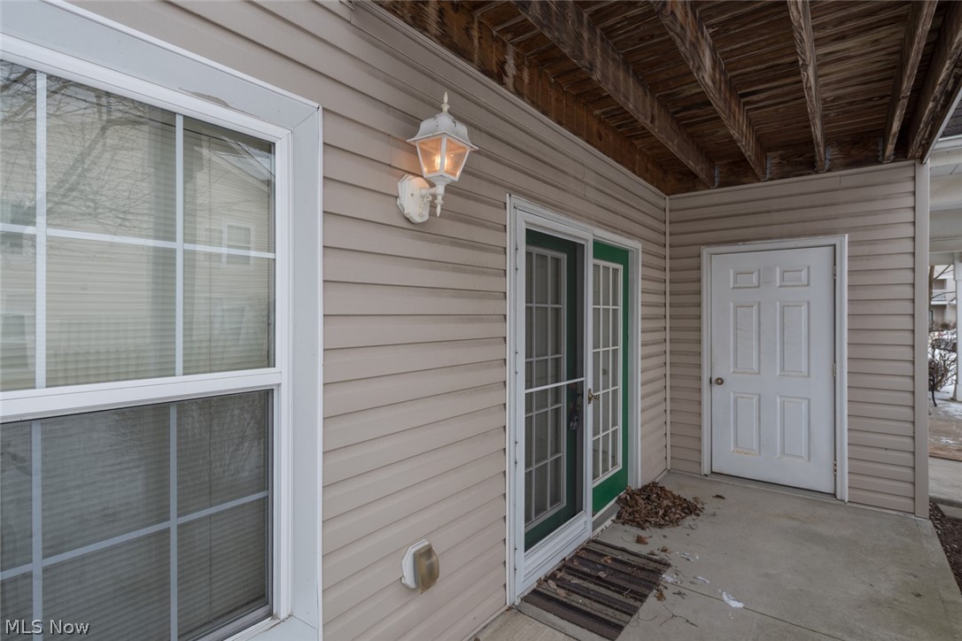 Lenox Square Condo Ph 04 - Residential