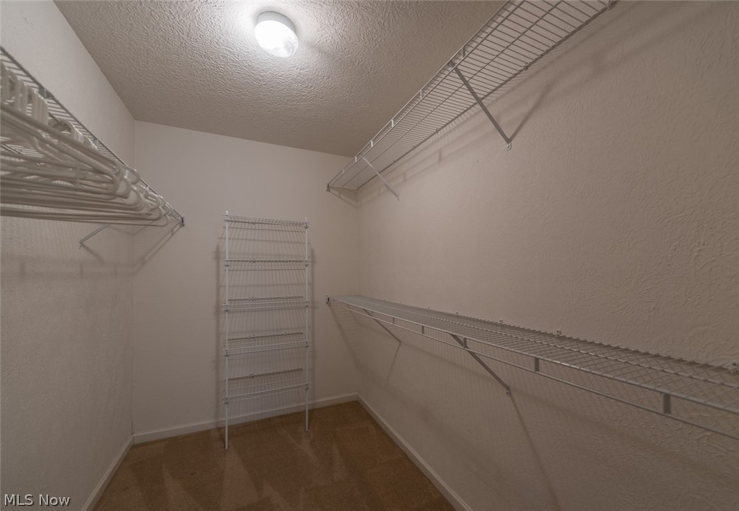 Lenox Square Condo Ph 04 - Residential