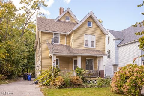 844 E 154th Street Cleveland OH 44110