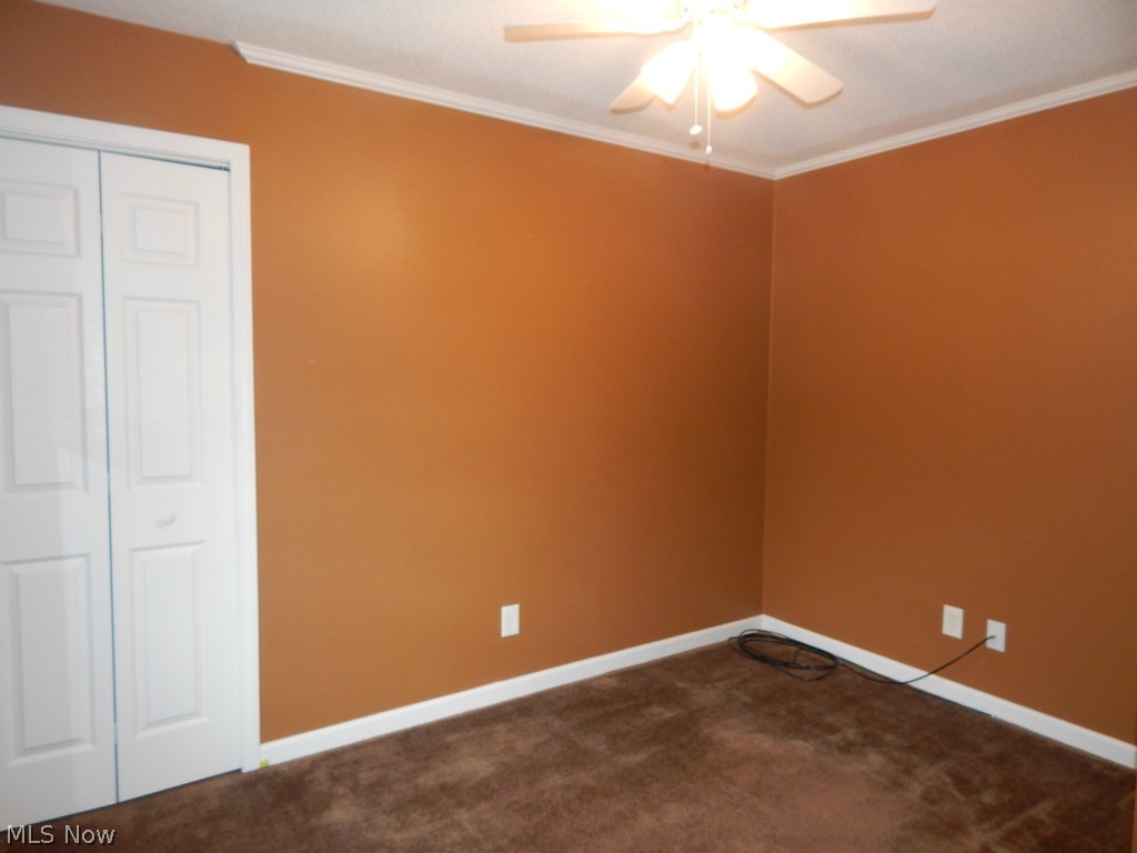 Williamsburg Court Condos - Residential Lease