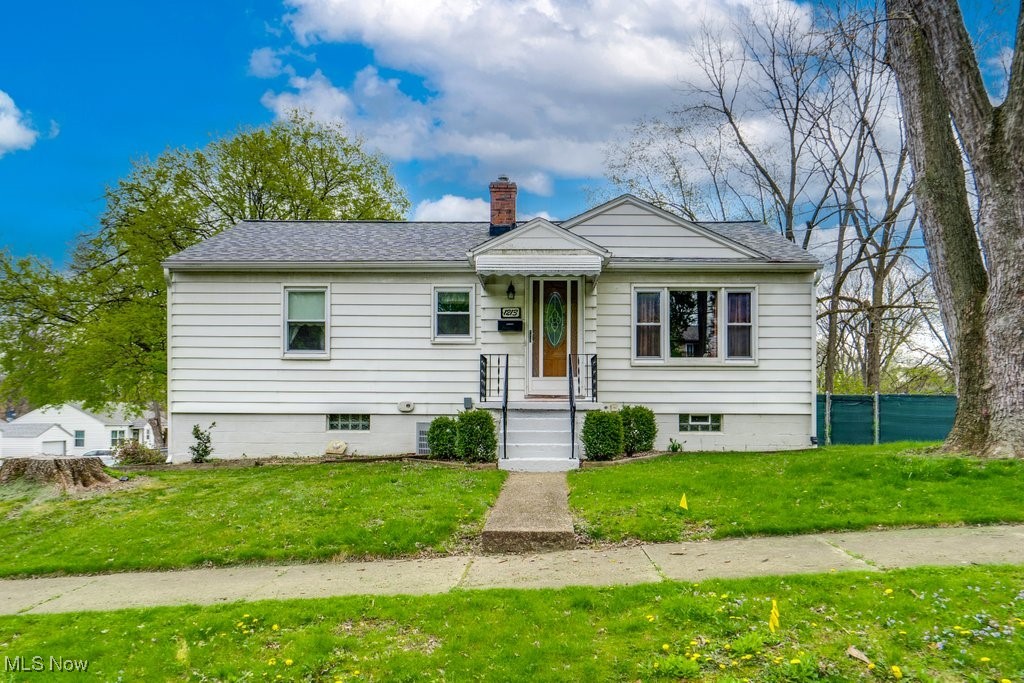 1213 Clifton Avenue, Akron, Ohio image 1