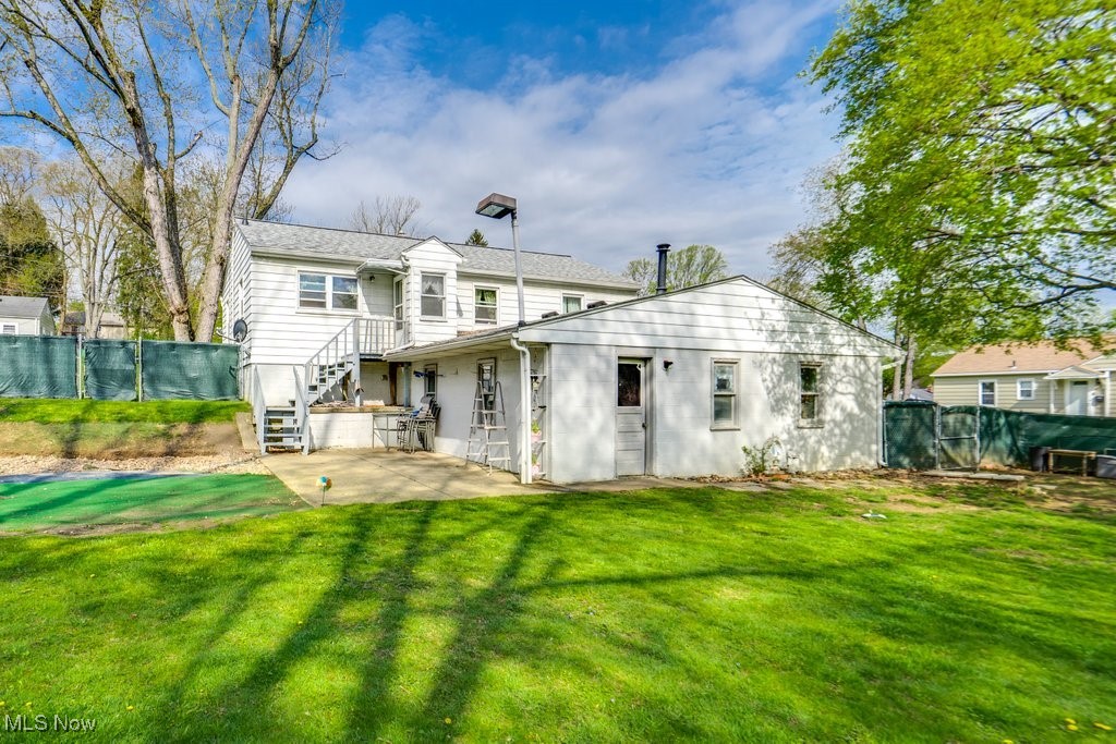 1213 Clifton Avenue, Akron, Ohio image 32