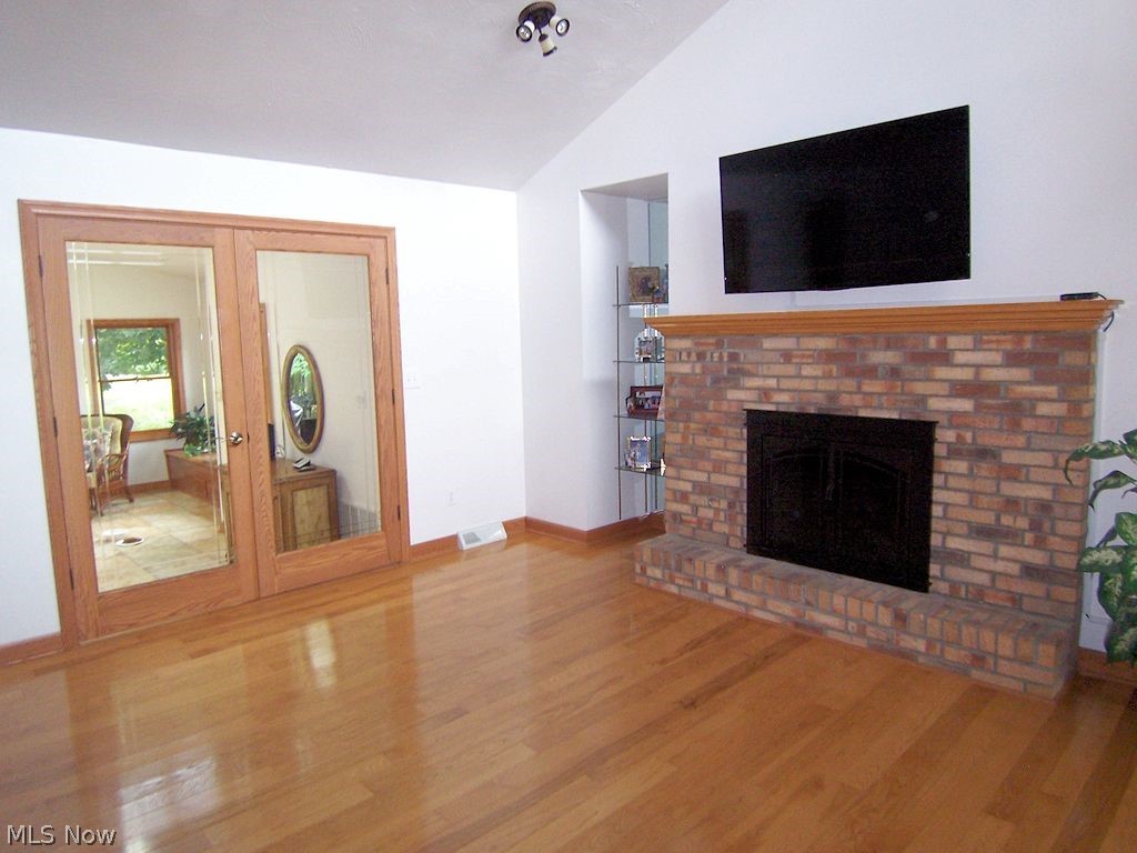 Sunny Estates 03 - Residential