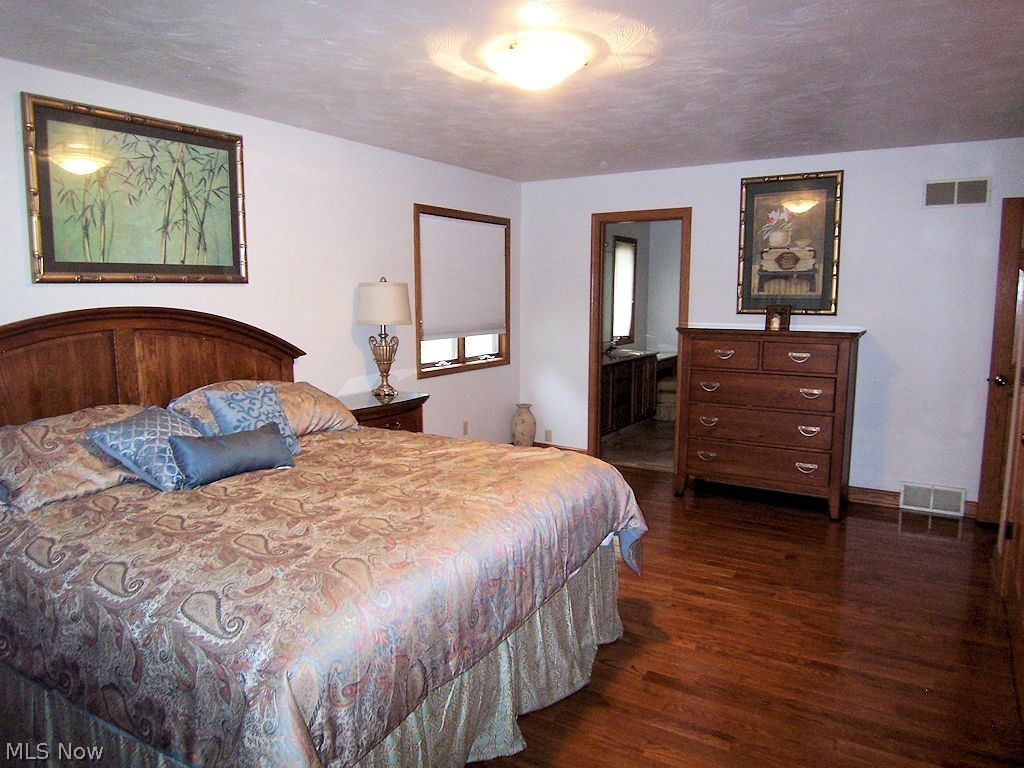 Sunny Estates 03 - Residential