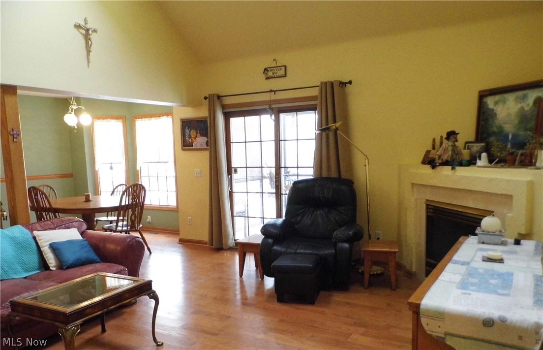 Summit Pointe - Residential