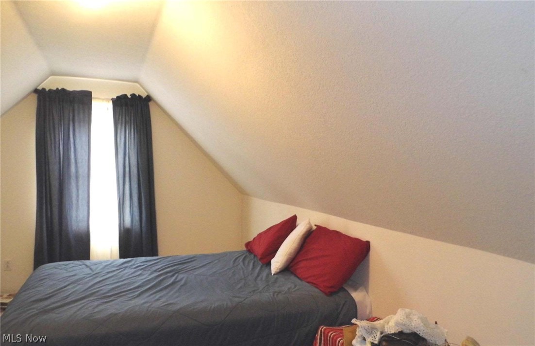 Summit Pointe - Residential