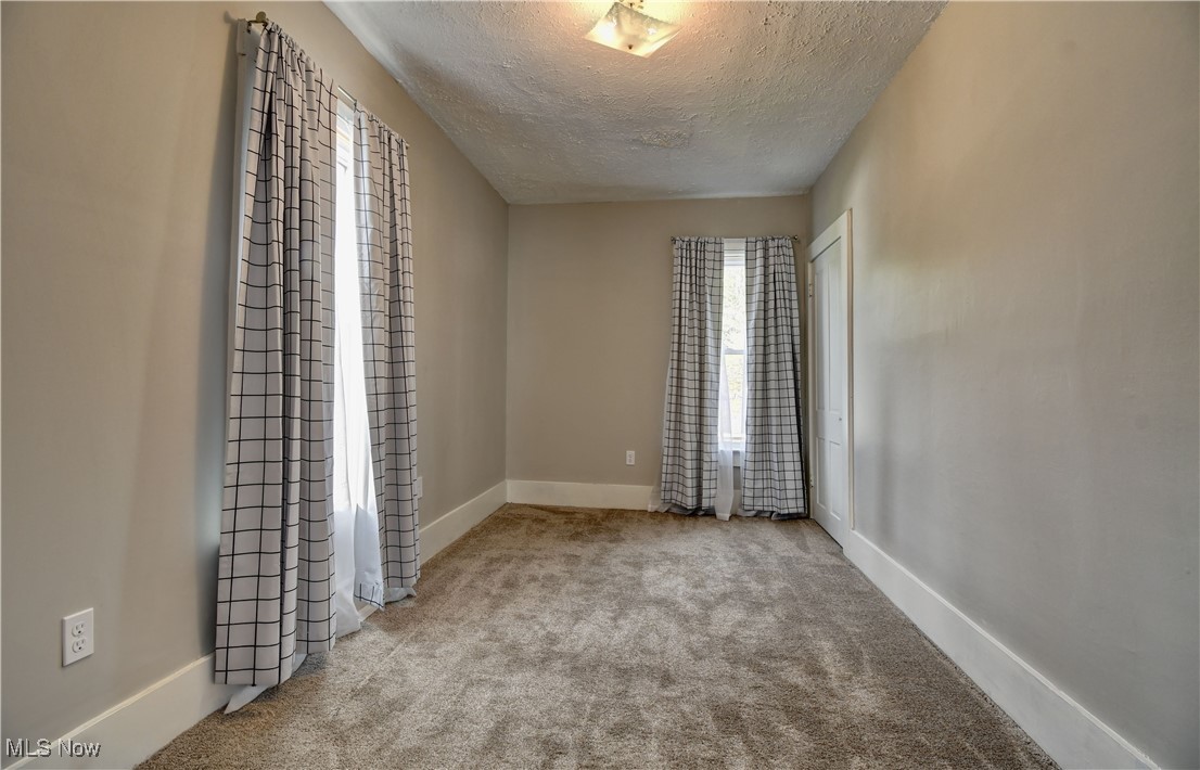 601 Short St, Dover, Ohio image 36