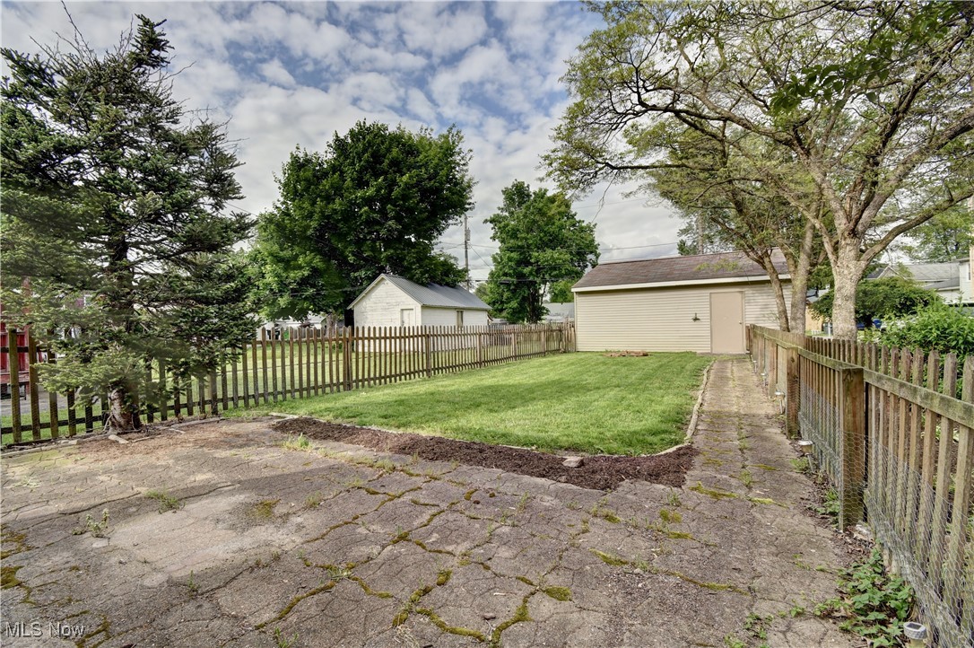 601 Short St, Dover, Ohio image 19