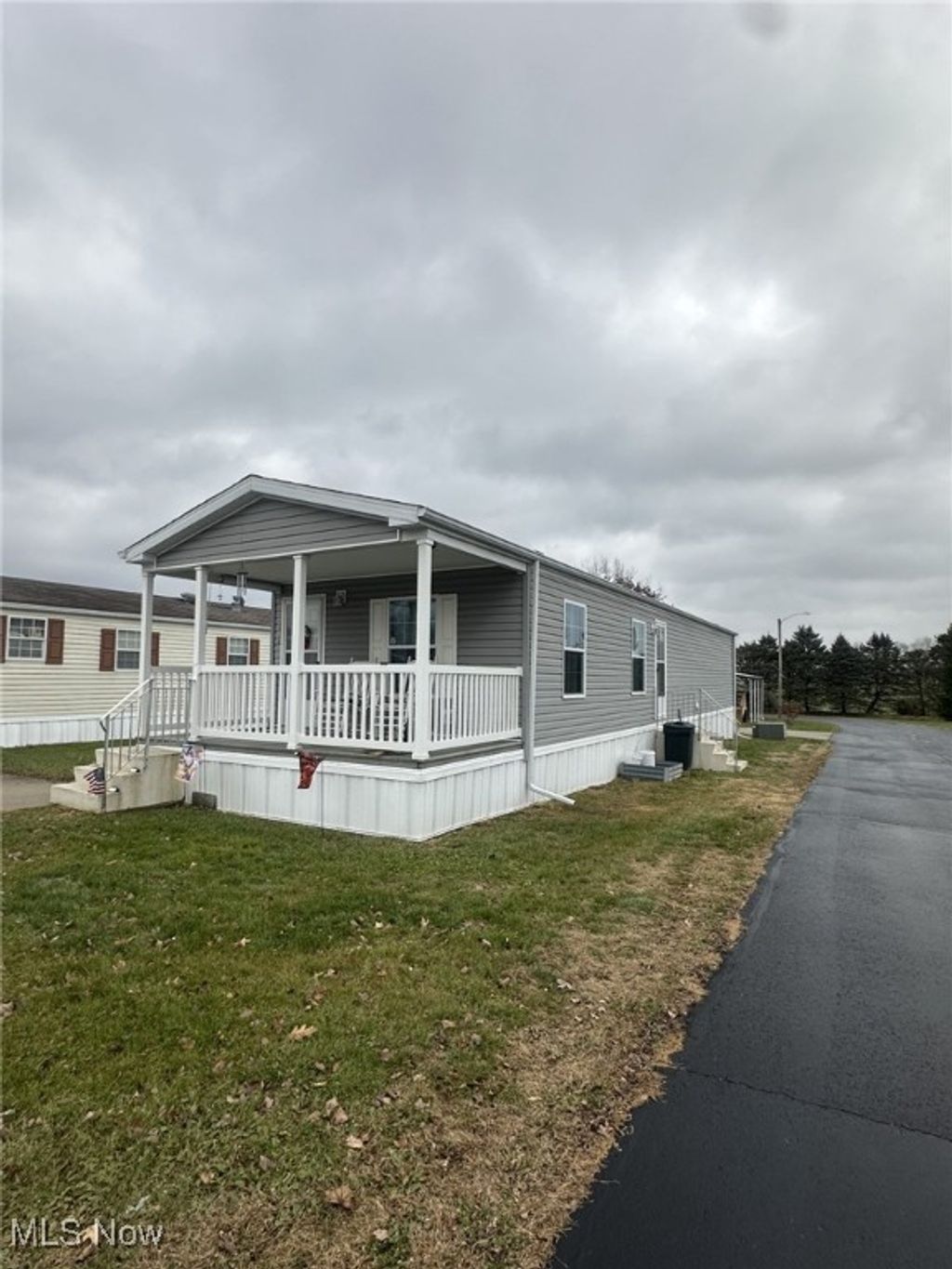 Photo of 4790 Snowdrift Lane, Zanesville, OH 43701 (MLS # 5178435)