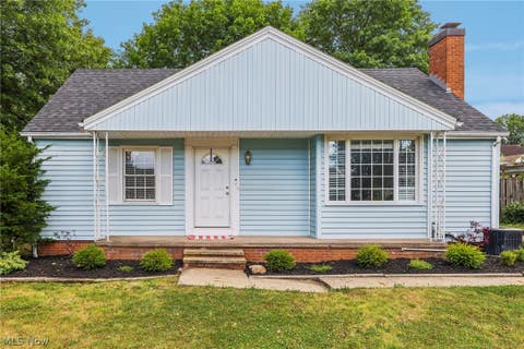 Photo for 944 Vincent Boulevard
