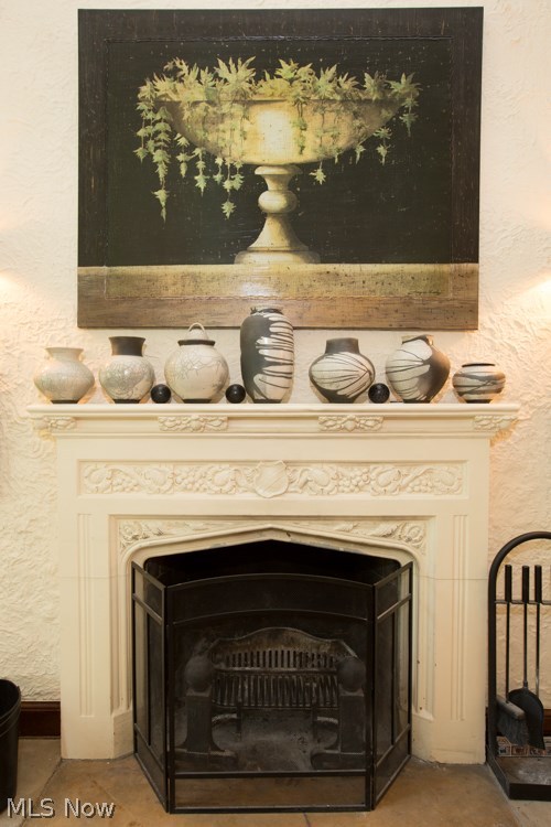 Elywood - Residential