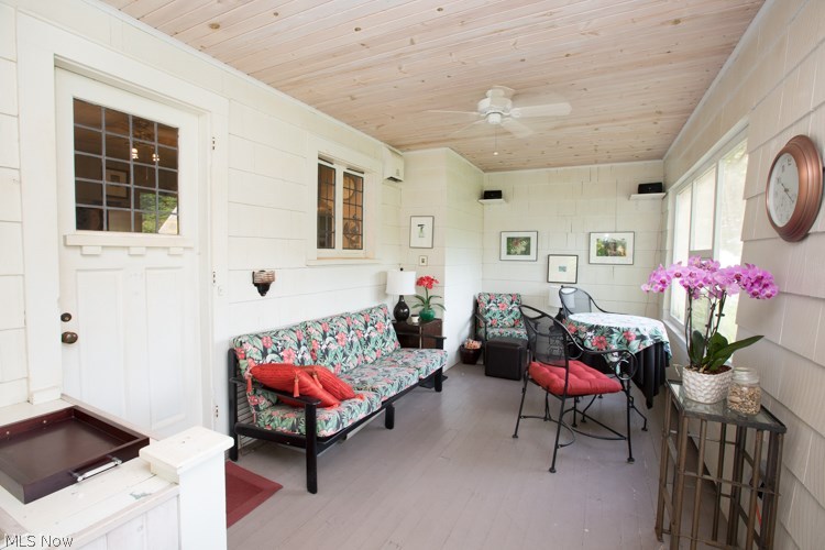 Elywood - Residential