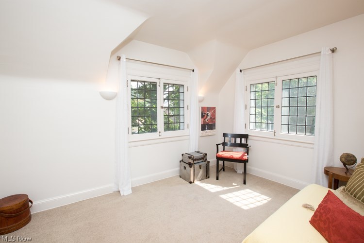 Elywood - Residential