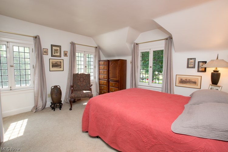 Elywood - Residential