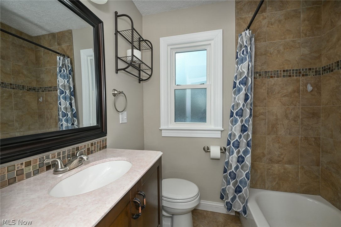 H A Stahl Props Cos Ridgewood - Residential