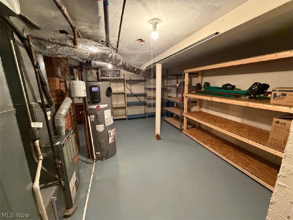 H A Stahl Props Cos Ridgewood - Residential