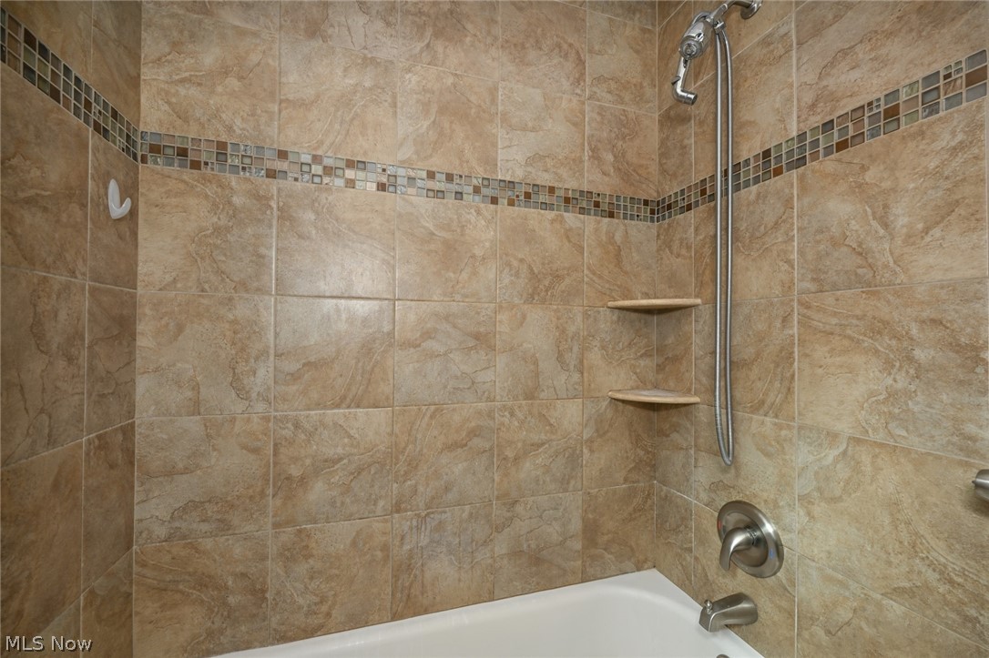 H A Stahl Props Cos Ridgewood - Residential