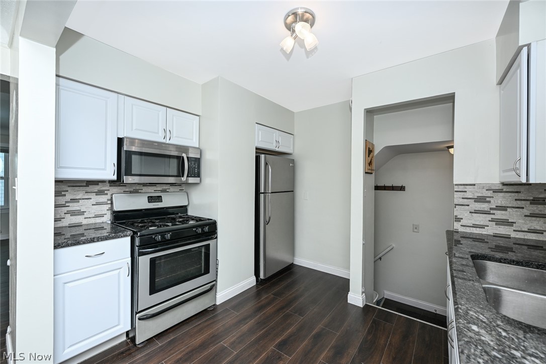 H A Stahl Props Cos Ridgewood - Residential