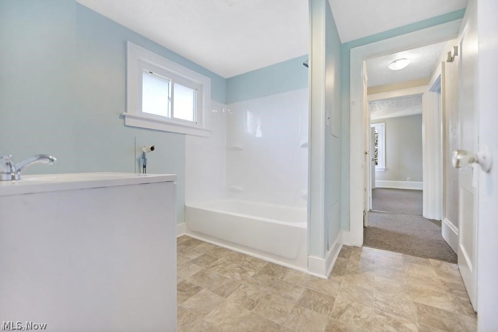 Kenmore - Residential Lease